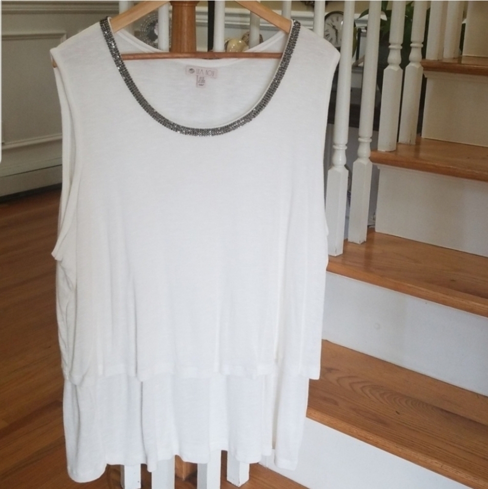 Lila Rose Plus Size sleeveless ruffle front blouse
